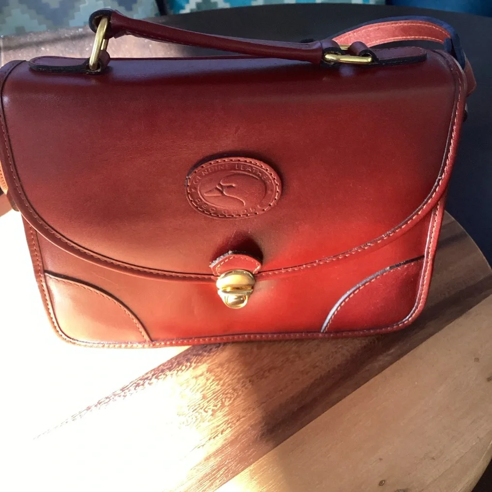 RED GOOSE Crossbody Bag Red Leather EUC - Picture 7 of 15